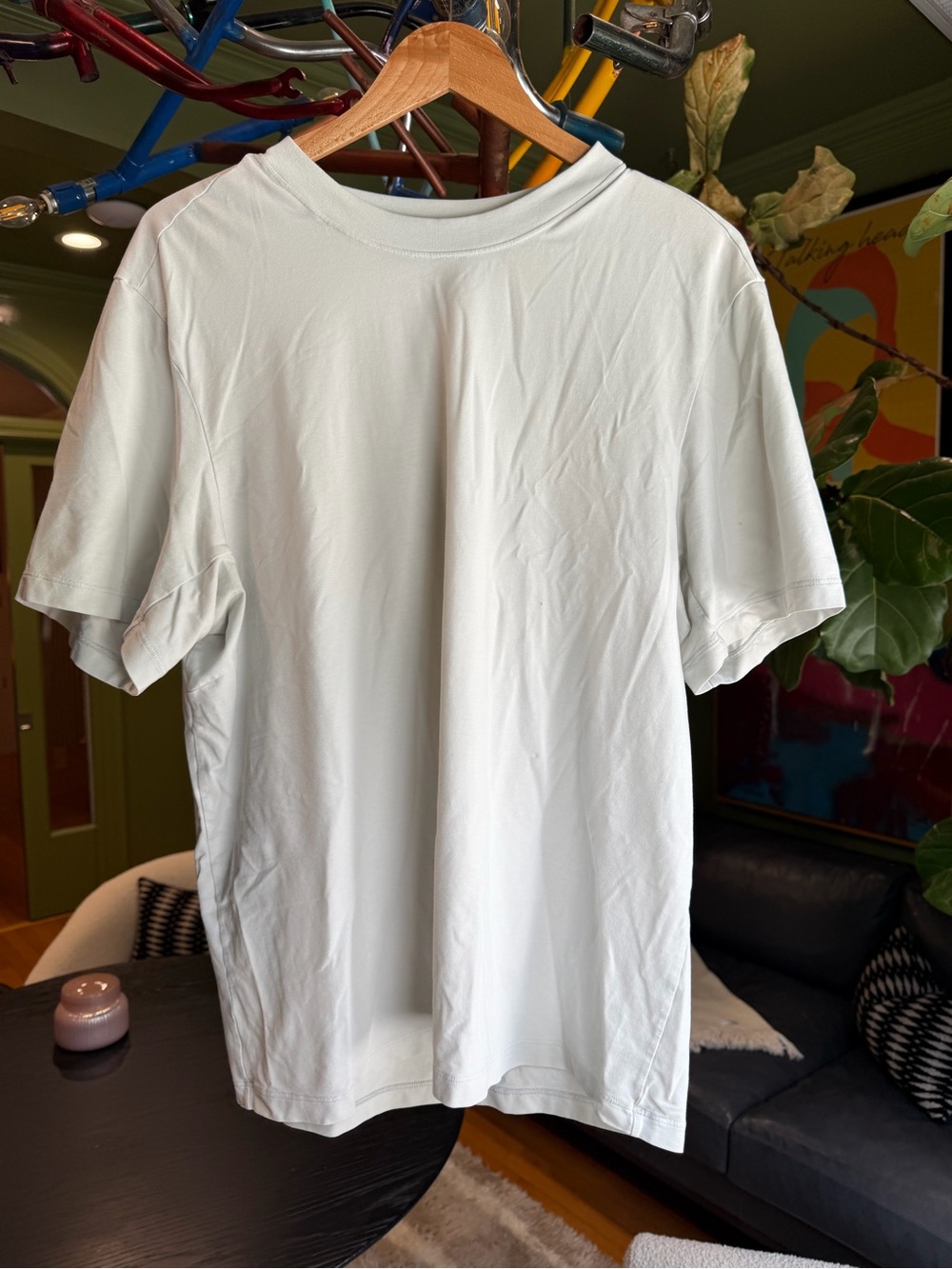 Lululemon White Mens L Tshirt